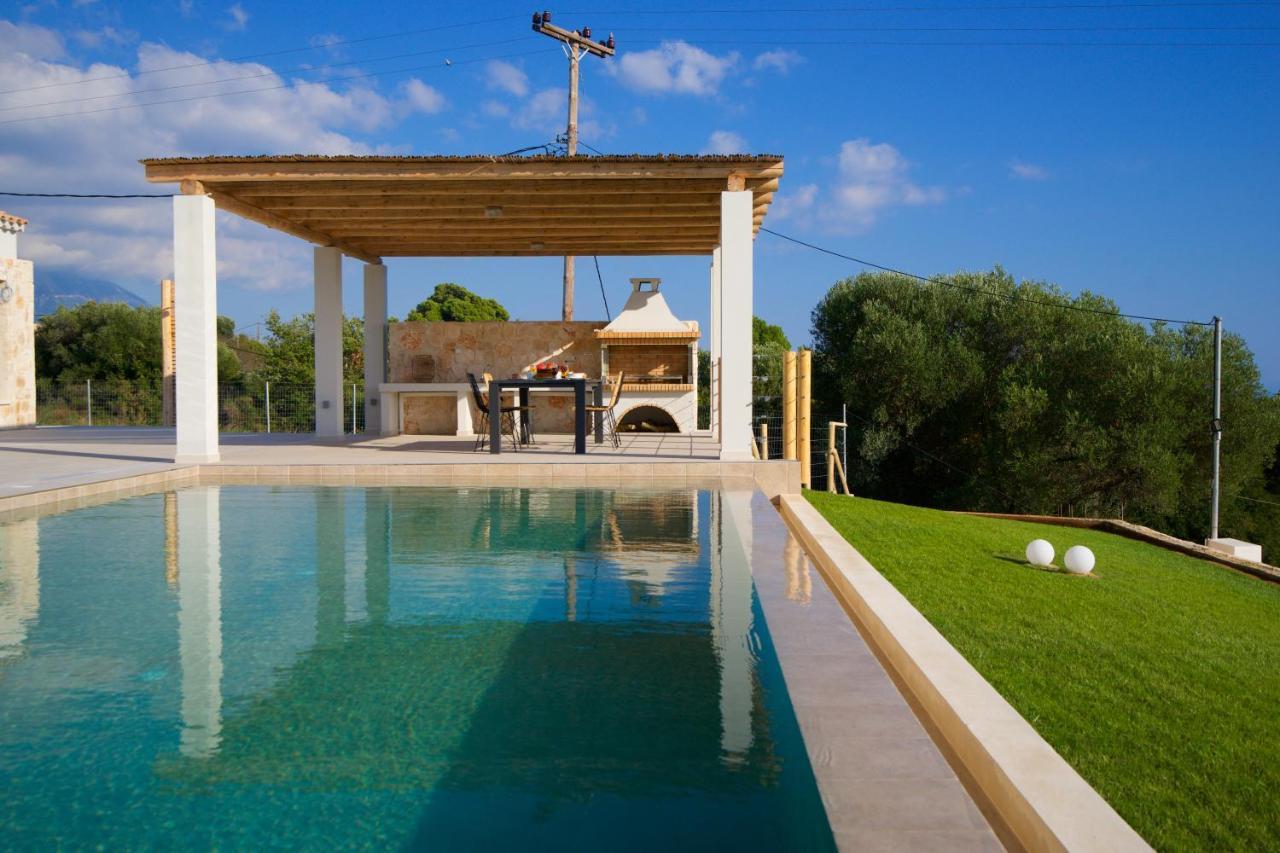 Villa Madelaine Esparta Exterior foto