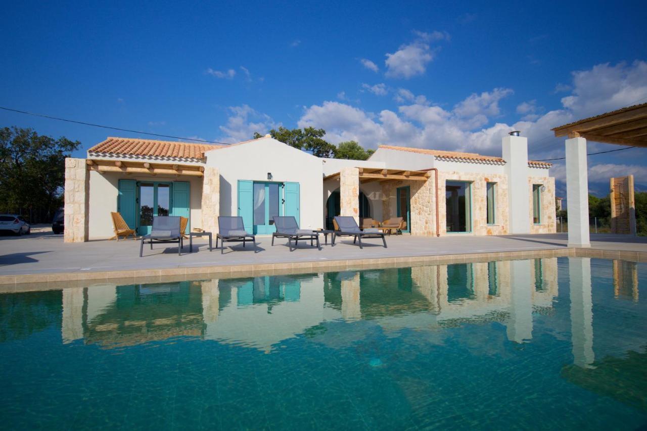 Villa Madelaine Esparta Exterior foto